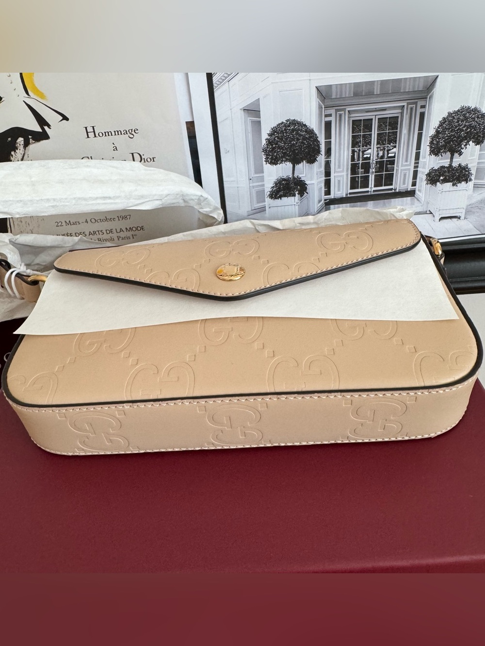 Gucci Embossed GG Super Mini Beige Leather Shoulder Bag - Picture 4 of 13